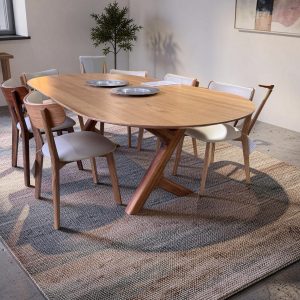 Meningie Dining table