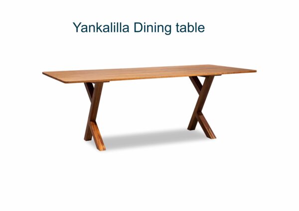 Yankallila Dining table