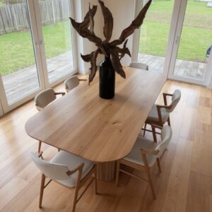 Stirling Dining table