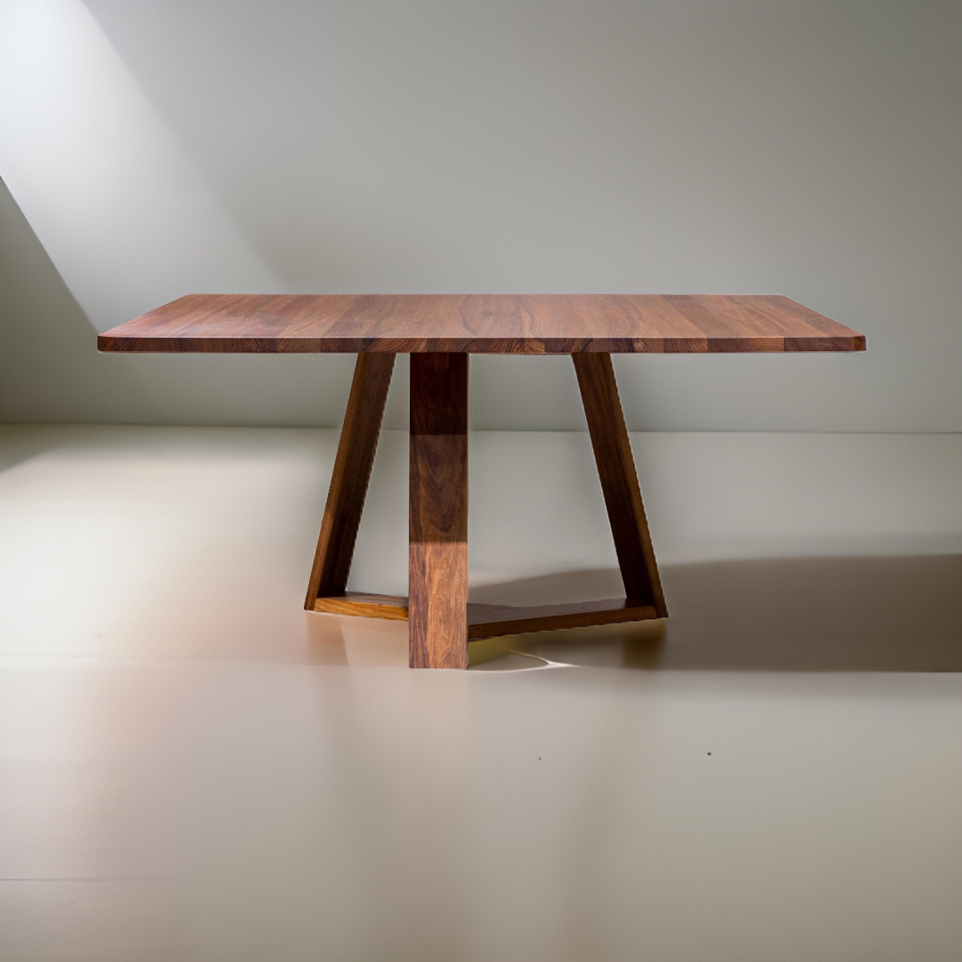 Magill Dining table