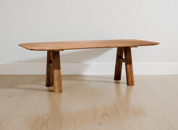 Mylor Dining table